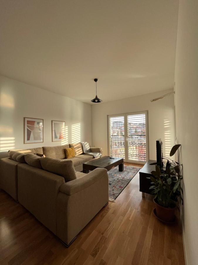 Central Luxury Apartment Приштина Екстер'єр фото
