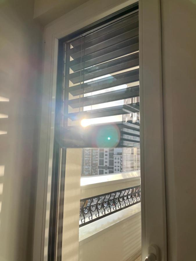 Central Luxury Apartment Приштина Екстер'єр фото
