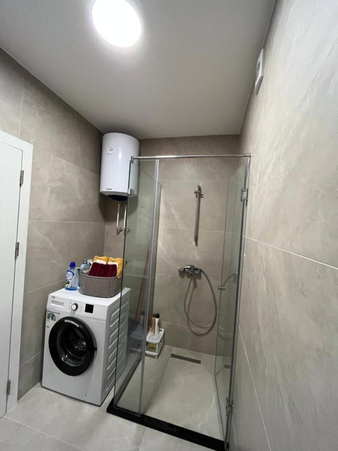 Central Luxury Apartment Приштина Екстер'єр фото